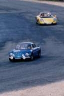 Alpine A110 devant le Spider de nos amis parisiens...